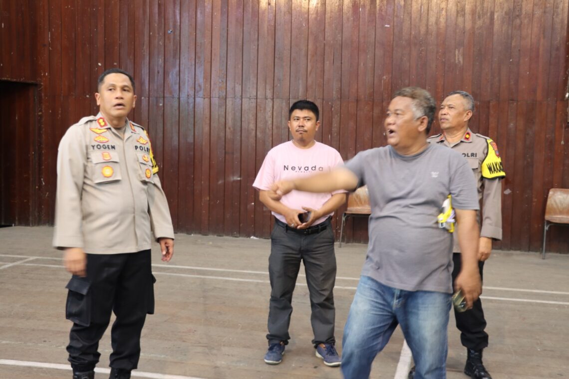 Venue Tinju Di Universitas HKBP Nomensen Pon XXI Aceh - Sumut, Kapolres Pematangsiantar Lakukan Pengecekan.