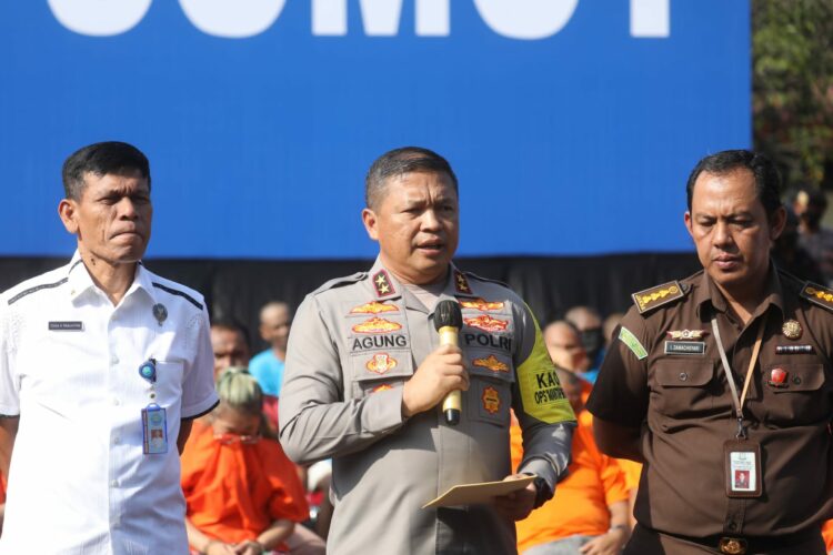 Polda Sumut Sita Ratusan Kilo Sabu & 100.120 Butir Ekstasi.