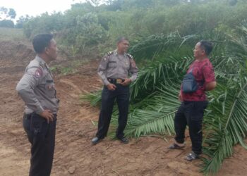 Sat Binmas Polres Pematangsiantar Edukasi Kamtibmas Kondusif Di Jalan Tambun Timur.