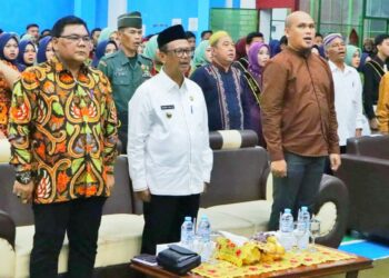Wakil Bupati Simalungun Hadiri Wisuda Purna Siswa SMK Swasta Al-Washliyah 2 Perdagangan.