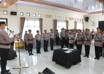Upacara Serah Terima Jabatan Polres Simalungun Dipimpin Langsung Oleh Kapolres Simalungun AKBP Choky Sentosa Meliala.
