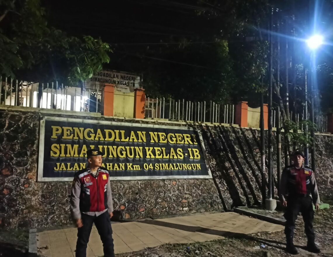 Patroli Perintis Presisi Sat Samapta Polres Simalungun Ciptakan Situasi Aman Pasca Pemilu 2024.