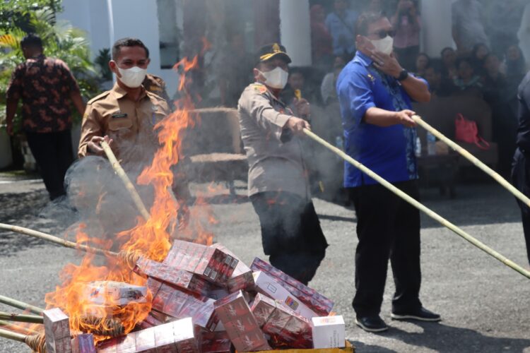 Kapolres Pematangsiantar Hadiri Pemusnahan Barang Bukti Sudah Inkracht.