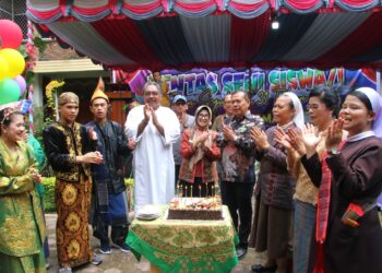Wali Kota Pematangsiantar dr. Susanti Dewayani SpA Hadiri Acara Pentas Seni Siswa & Syukuran 31 Tahun SLB C Santa Lusia Pematangsiantar.