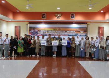 Sambut HUT Ke - 78 Bhayangkara, Polres Pematangsiantar Gelar Lomba Pidato Bahasa Inggris Dengan Tema Police For The Community.