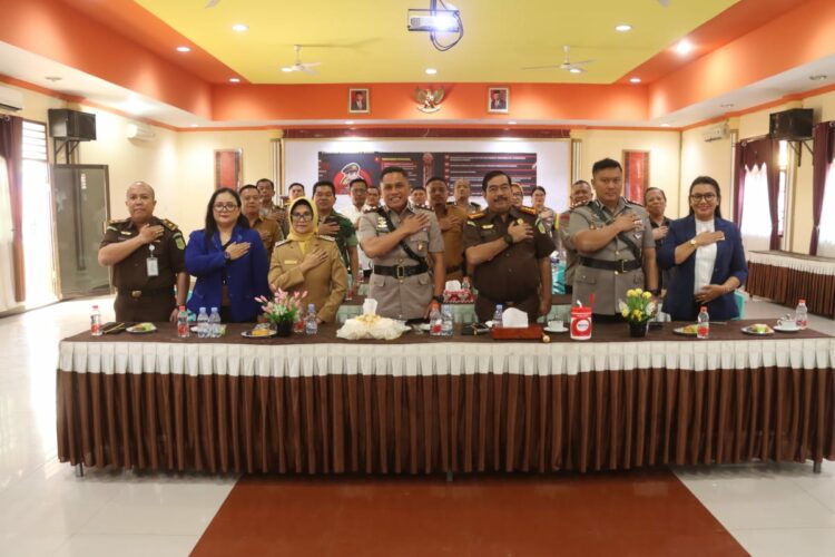 Kapolres Pematangsiantar Ikuti Zoom Meeting Grand Launching Aplikasi Pelayanan Perizinan Penyelenggaraan Event.