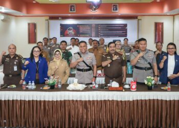 Wali Kota Pematangsiantar dr Susanti Dewayani SpA Saksikan Secara Daring Peresmian Peluncuran Digitalisasi Layanan Perizinan Penyelenggaraan Event Langsung Dipimpin Presiden Jokowi.