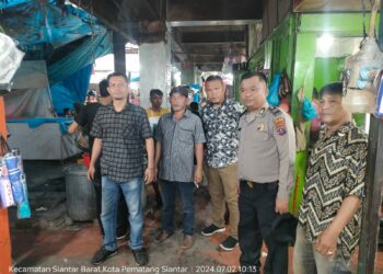 Kasub Sektor Pasar Horas Gencarkan Patroli Jalan Kaki & Sambang.
