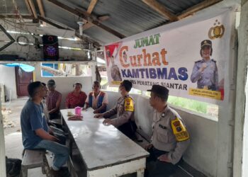 Jum'at Curhat Kamtibmas, Polsek Siantar Marihat Tampung Keluhan & Masukan Dari Masyarakat Kelurahan Naga Huta Timur.