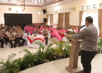 Pisah Sambut Pejabat Polres Simalungun Berlangsung Khidmat di Aula Andar Siahaan.