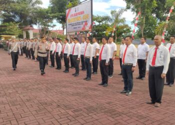 Kapolres Simalungun Pimpin Apel Gelar Pasukan "Ops Patuh Toba - 2024" Untuk Tertib Berlalu Lintas & Wujudkan Indonesia Emas.