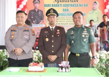 Syukuran Hari Bhakti Adhyaksa Ke - 64 di Kejaksaan Negeri Simalungun Dihadiri Kapolres Dengan Kejutan.