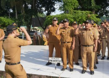 Pj. Bupati Langkat Faisal Hasrimy fokus Pada program Pariwisata & Kebudayaan Dalam Amanat Apel Gabungan .