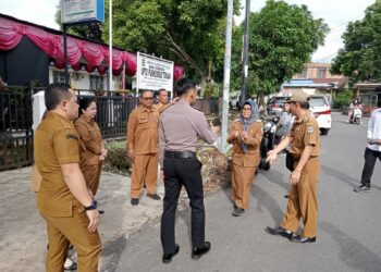 Kapolsek Siantar Timur Hadiri Aksi Tumbuh Kejar Balita Stunting di Puskesmas Tomuan.