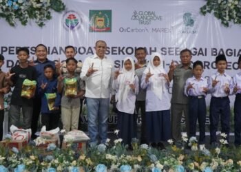 Pj. Bupati Langkat Faisal Hasrimy Resmikan Boat Sekolah dari YAGASU : Tingkatkan Akses Pendidikan di Pulau Kampai.