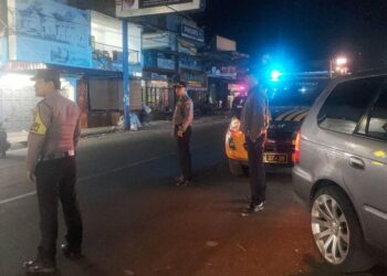 Blue Light Patrol Polsek Parapat Resor Simalungun Jamin Keamanan Kota Wisata Danau Toba.