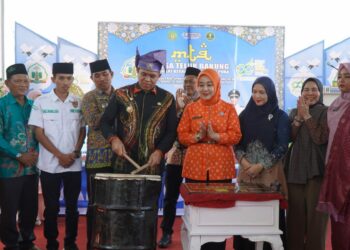 Pj. Bupati Langkat Faisal Hasrimy Resmi Buka MTQ Ke - 57 & Hari Jadi Desa Teluk Bakung Ke - 96.