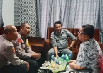 Kabagops Polres Pematangsiantar Kunjungi Kantor Bawaslu Jalin Sinergitas Disambut Hangat oleh Ketua Bawaslu Pematangeiantar Nanang Wahyudi & Anggota Bawaslu Ricky Hutapea.