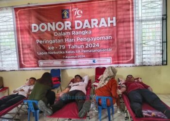 Para Pegawai Lapas Narkotika Kelas IIA Pematangsiantar Ketika Mengikuti Donor Darah Dalam Rangka Menyambut HUT Ke - 79 Pengayoman.