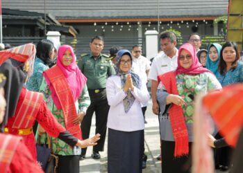 Wali Kota dr. Susanti Menyambut Kunjungan Tim Evaluasi TP PKK Provinsi Sumut Melakukan Penilaian Lomba Pola Asuh Anak & Remaja (PAAR).
