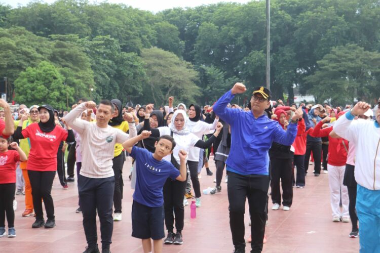 Kapolres Langkat Hadiri CFD Perdana di Lapangan Alun - Alun Jalan Tengku Amir Hamzah.
