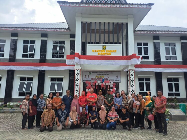 Semarak Lomba Tradisional di Kantor Camat Siantar:: Kapolsek Bangun Ajak Jaga Nilai -Nilai Luhur Bangsa.