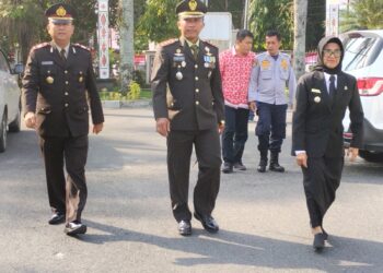 Polres Pematangsiantar Hadiri Pengukuhkan Paskibraka 2024.