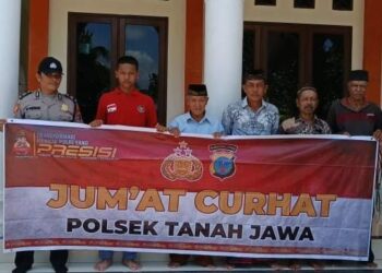 Polsek Tanah Jawa Gelar "Jumat Curhat" di Mesjid Uswatud Hasanah : Ajak Warga Jaga Kamtibmas & Berantas Narkoba.