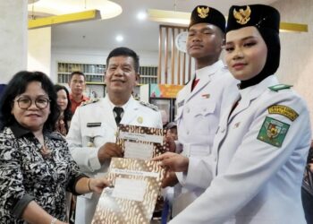 Bupati Simalungun Sampaikan Apresiasi Kepada Paskibraka Tahun 2024 Yang Sukses Melaksanakan Tugas.