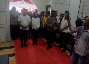 Polres Pematangsiantar Amankan Hari Kedua Pendaftaran Bakal Calon Walikota Pematangsiantar.