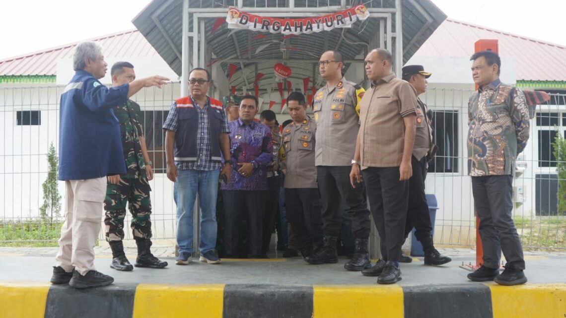 Pj. Bupati Langkat Faisal Hasrimy Pimpin Persiapan & Peninjauan Untuk Sambut Kedatangan Presiden Jokowi.