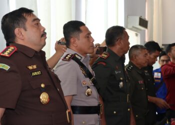 Kapolres Pematangsiantar Ikuti Pengambilan Sumpah/Janji Anggota DPRD Pematangsiantar 2024 - 2029.