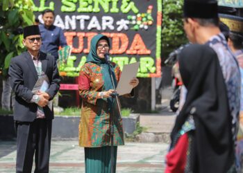 Wali Kota dr. Susanti Buka Secara Resmi Festival Seni & Qasidah Tingkat Kota Pematangsiantar Tahun 2024.