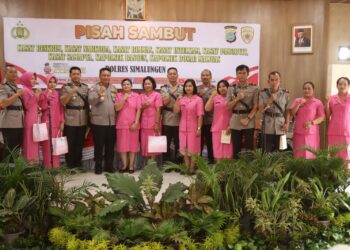 Pisah Sambut Pejabat Polres Simalungun : Kapolres AKBP Choky Sentosa Meliala Tekankan Pentingnya Sinergitas TNI-Polri.