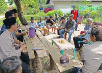 Kapolsek Tanah Jawa Gelar Jumat Curhat, Dengarkan Aspirasi Warga dan Jaga Kamtibmas Jelang Pilkada.