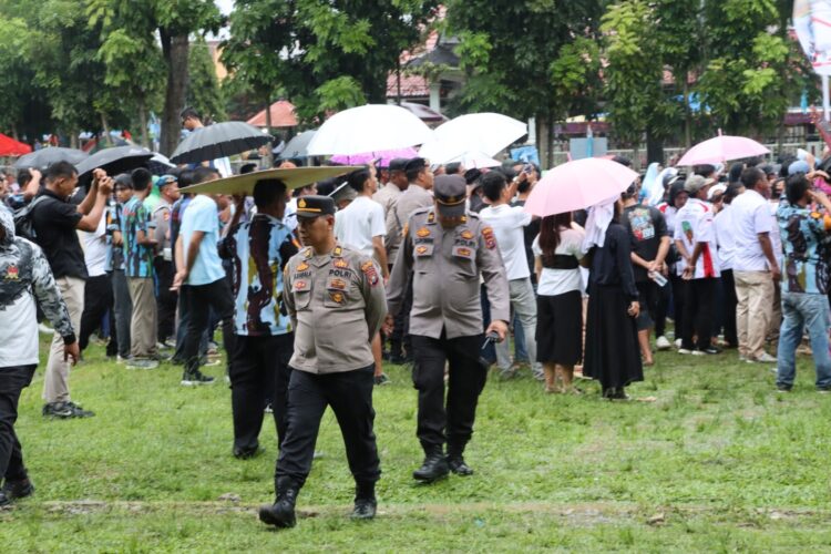Ratusan Personel Polres Pematangsiantar Amankan Kampanye Terbuka Di Lapangan Adam Malik.