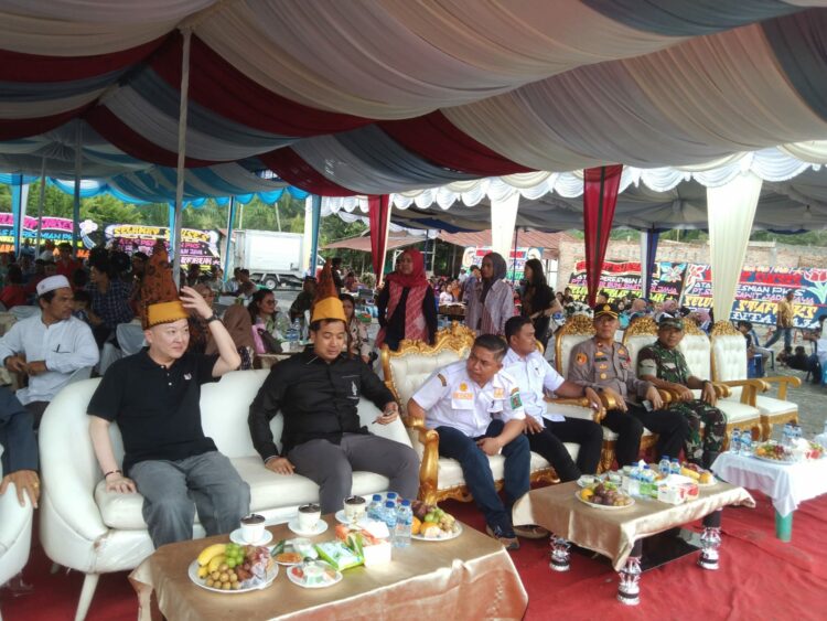 Kapolsek Tanah Jawa Hadiri Peresmian Pabrik Kelapa Sawit, Sampaikan Pesan Anti Radikalisme & Dukungan Pemilu Damai.