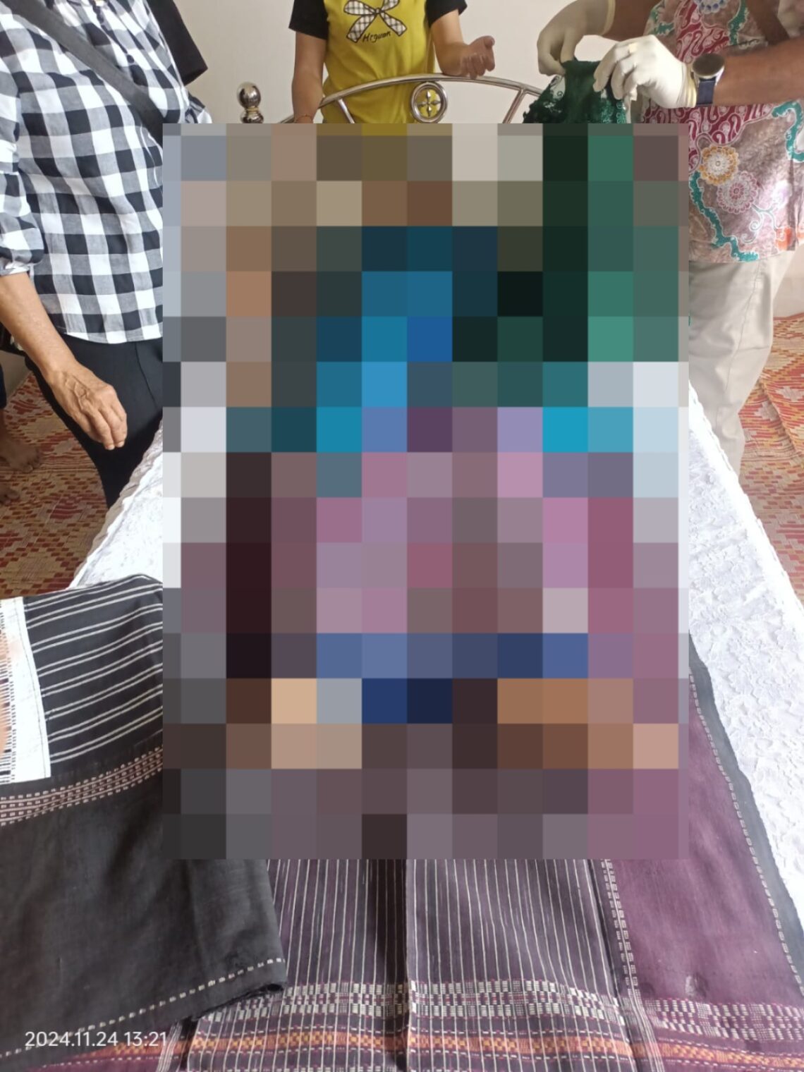 Penemuan Mayat di Jalan Bukit Maratur, Polsek Siantar Martoba Olah TKP.