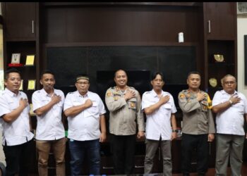 Poto Bersama Selesai Audensi.