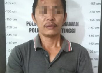 Pelaku Dan Barang Bukti di Amankan Polsek Dolok Merawan.