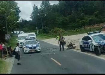 Kondisi Patroli Satlantas Polri Menambrak Pengendara Sepeda Motor.