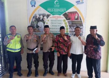 Kabag Logistik & Personil Polres  Tebingtinggi  Bersama Tokoh Agama.