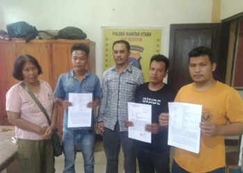 Polres Pematang Siantar Selesaikan Kasus Penganiayaan Yang Sempat Viral Di Video Pengeroyokan yang Terhadap Seorang Supir Pengangkut Semen Berrnama Jonni Pakpahan Di Parluasan Kota Pematang Siantar.