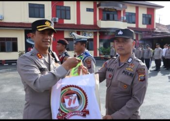 Kapolres Tebingtinggi Pimpin Apel Pelepasan Baksos Religi & Bansos Serentak.