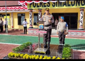 Kapolres Simalungun AKBP Ronald F. C Sipayung, SH,  S. I. K Memimpin Kenaikan Pangkat & Purna Bakti.