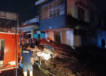 Rumah Milik Herman Di Kelurahan Pasar Baru Ludes Terbakar.