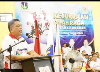 Pj. Walikota Tebingtinggi Drs.Syarmadani.M.Si Secara Resmi  Menutup  Pekan Olahraga Kelurahan.