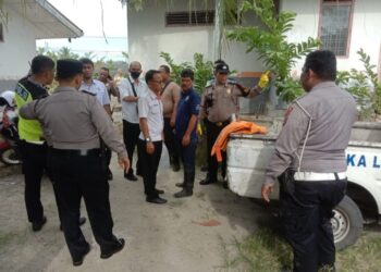 Satu Orang Anak Perempuan Tewas di Tabrak Kereta Api.