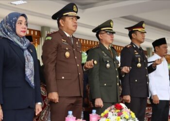Kapolres Tebingtinggi Hadiri  Upacara Peringatan Hari Pahlawan Ke - 78.