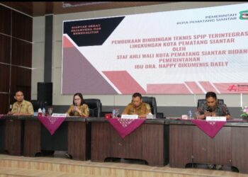 Staf Ahli Wali Kota Buka Bimtek SPIP Terintegrasi di Lingkungan Pemko Pematang Siantar.